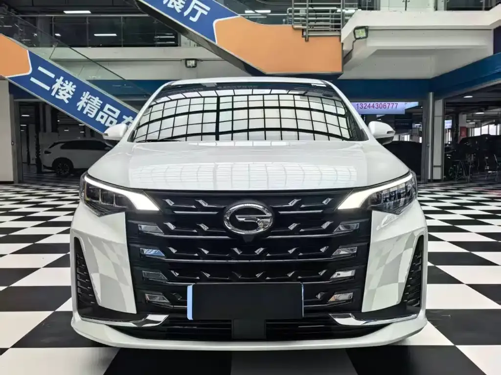 GAC Motor Trumpchi M6 — фото 9