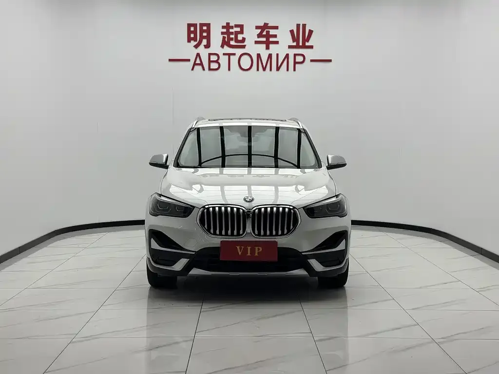 BMW X1 — фото 2