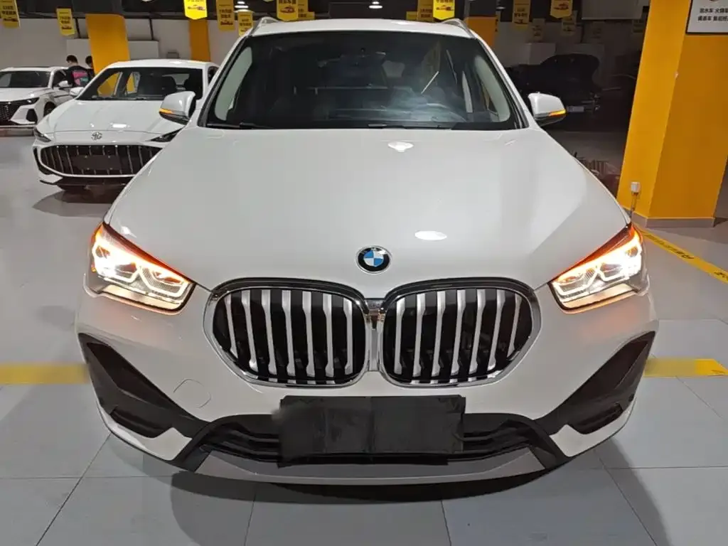 BMW X1 — фото 2