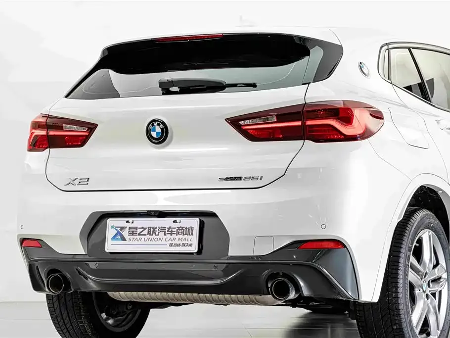 BMW X2 — фото 10