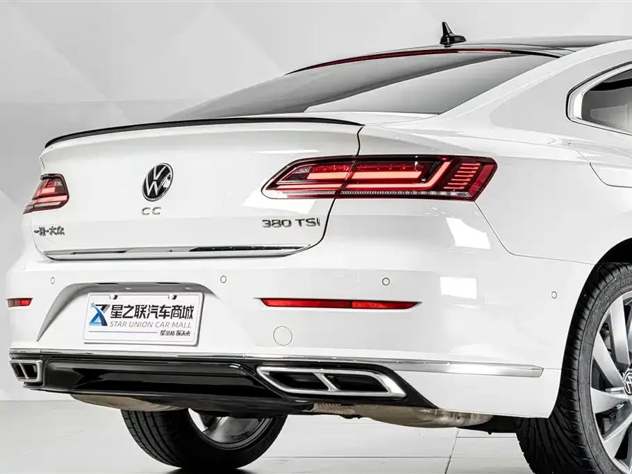 Volkswagen CC — фото 9