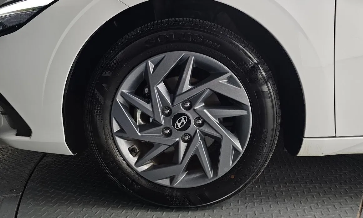 Hyundai AVANTE — фото 2