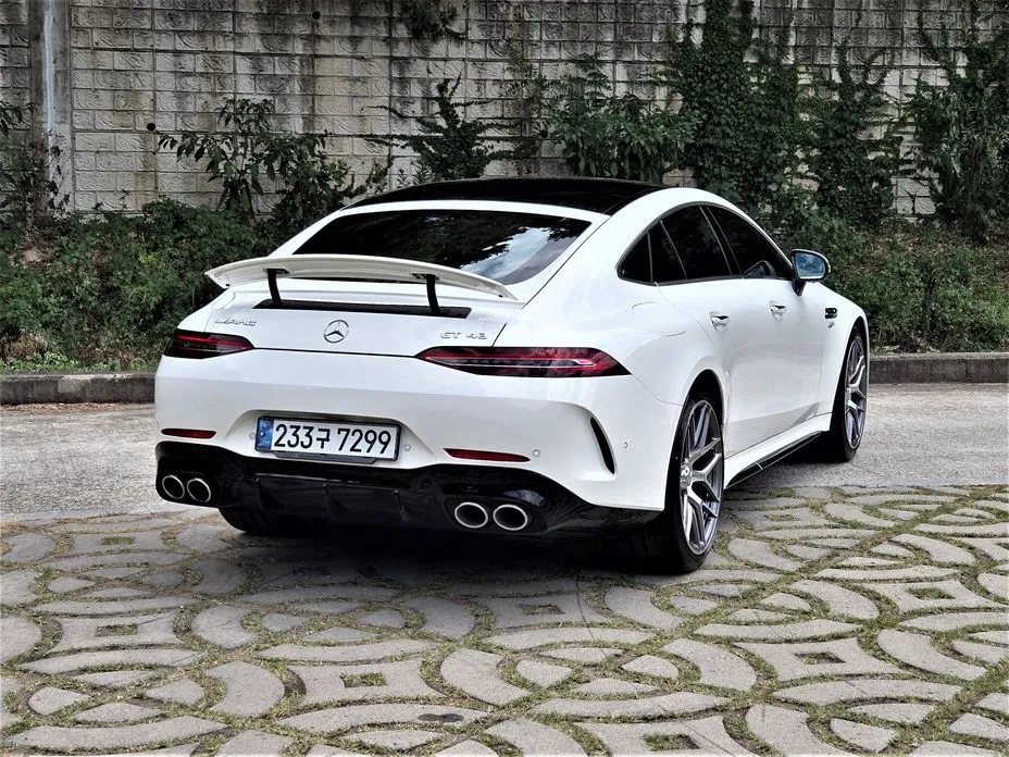 Mercedes-Benz AMG GT — фото 9