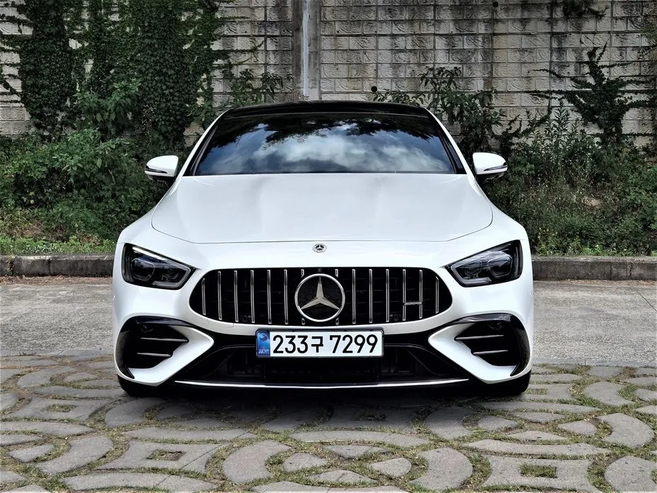 Mercedes-Benz AMG GT — фото 10