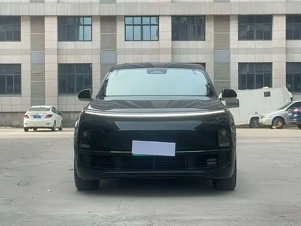 Li Auto L8 2024 из CN, фото 2