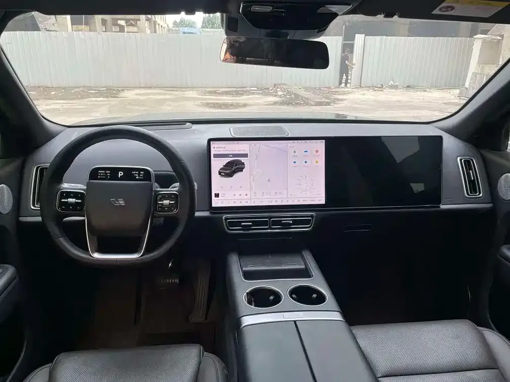 Li Auto L8 2024 из CN, фото 4