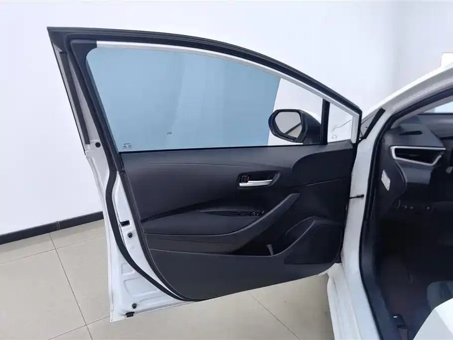 Toyota Levin 2024 из CN, фото 3