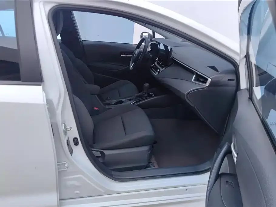 Toyota Levin 2024 из CN, фото 10