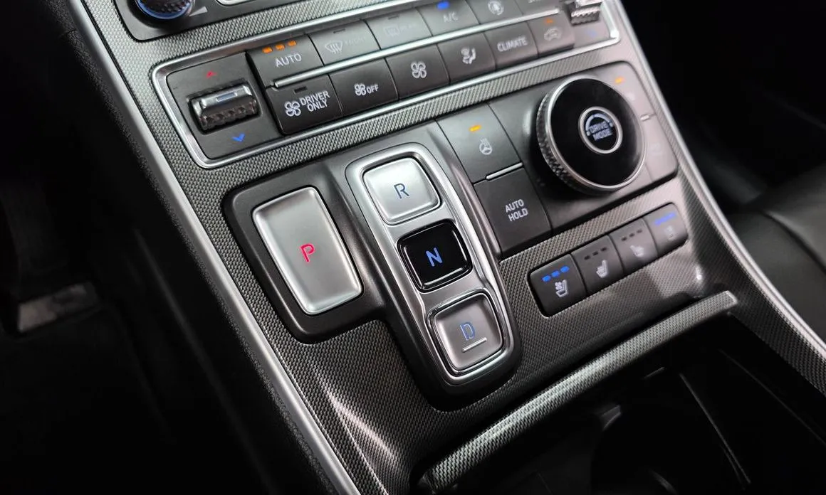 Hyundai Santafe — фото 7