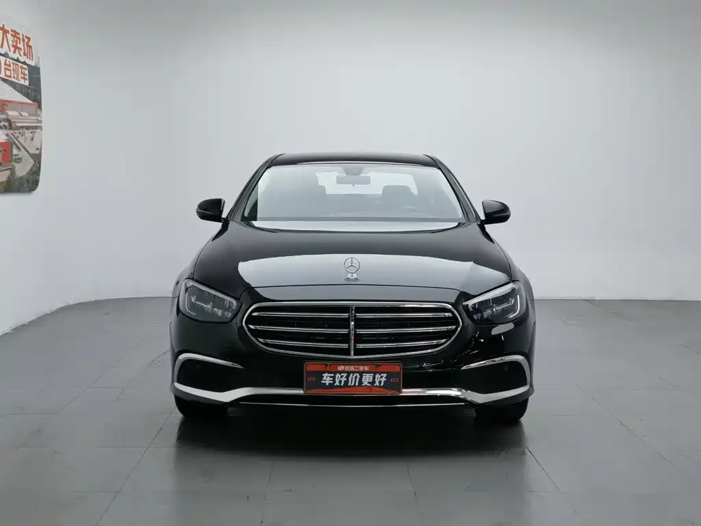 Mercedes-Benz E-Class — фото 3