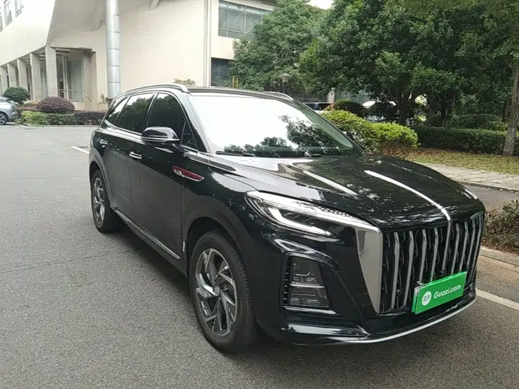 Hongqi HS3 PHEV — фото 5