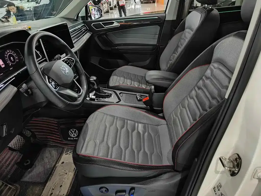 Volkswagen 途观L插电混动 — фото 7