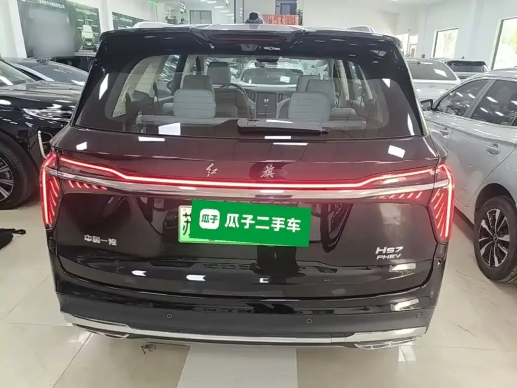 Hongqi HS7 PHEV — фото 10