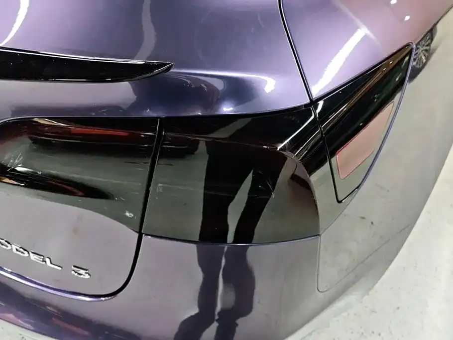Tesla Model 3 — фото 2