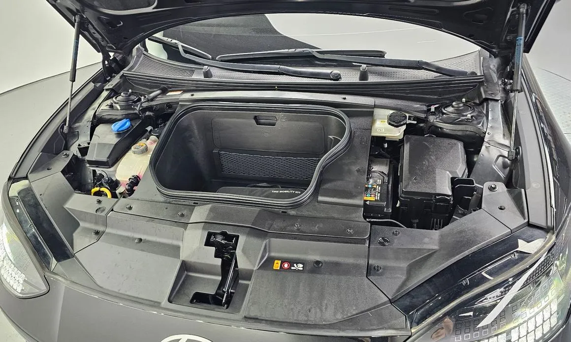 Hyundai Ioniq6 2023 из KR, фото 8