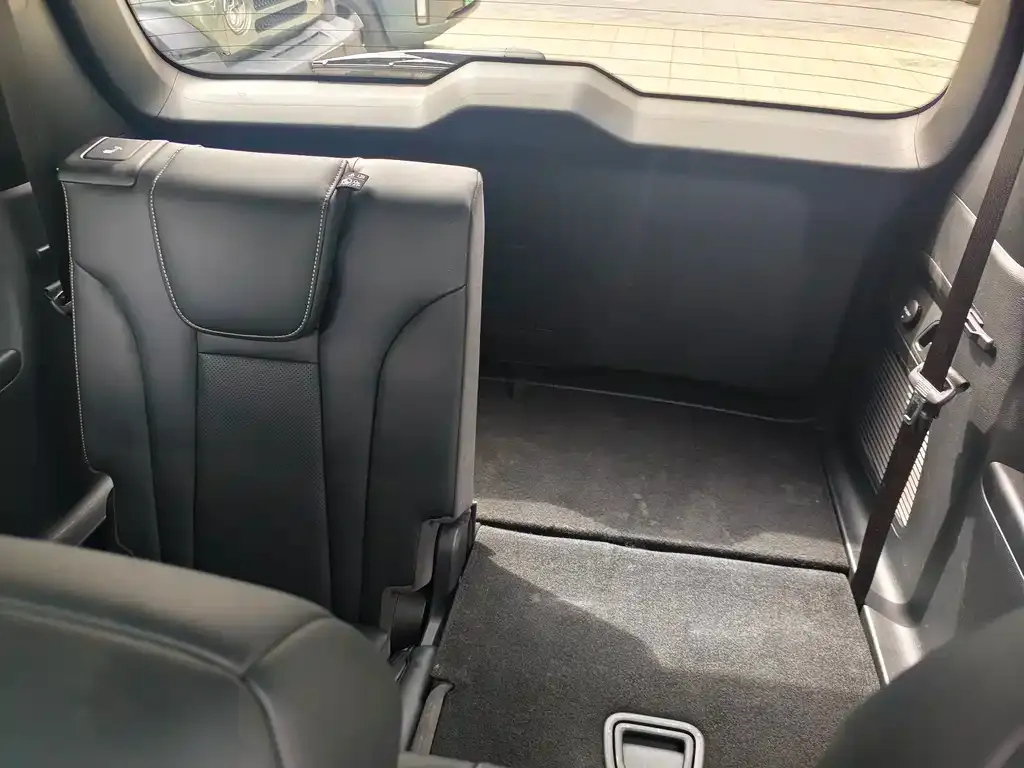 GAC Motor Trumpchi GS8 — фото 3