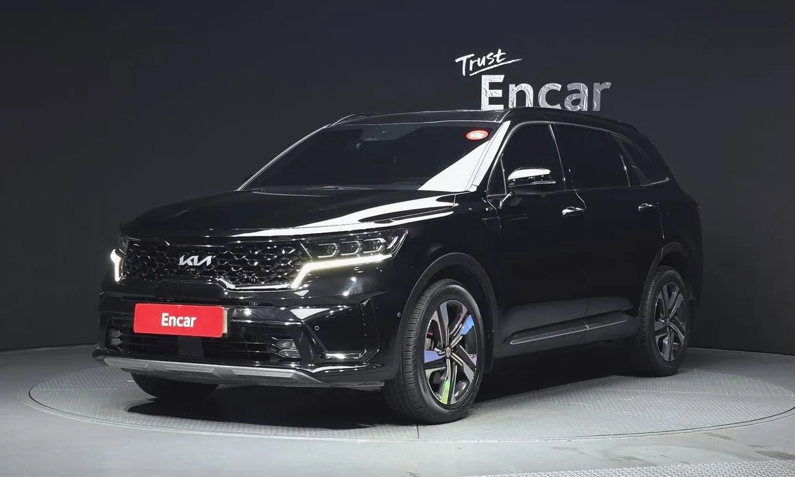 Kia Sorento — фото 1