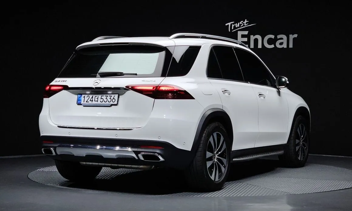 Mercedes-Benz GLE-Class — фото 4