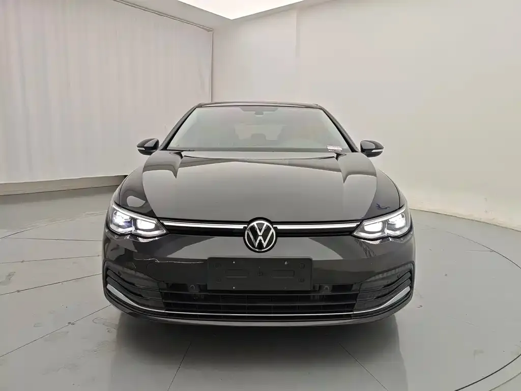 Volkswagen Golf — фото 5