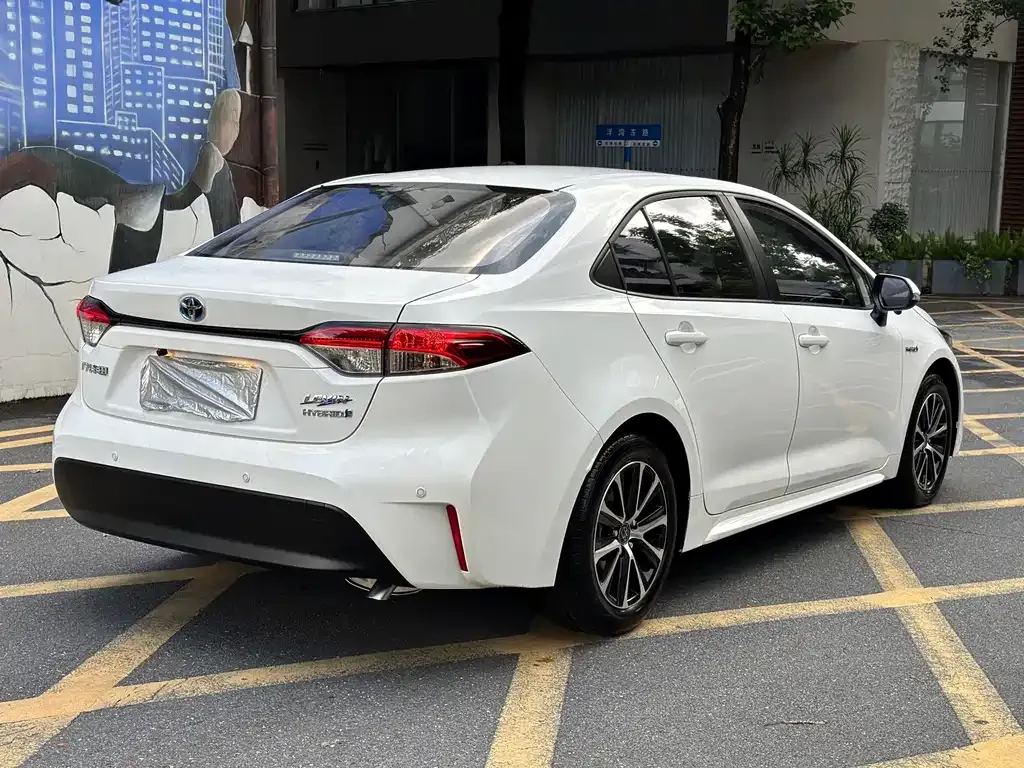 Toyota Levin — фото 5
