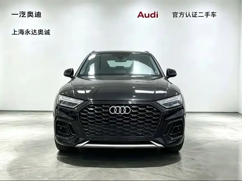 Audi Q5L Sportback — фото 3