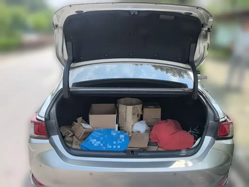 Lexus ES — фото 5