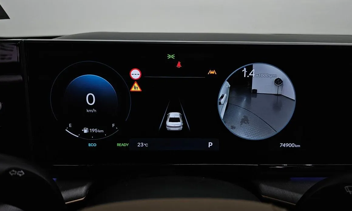 Hyundai Grandeur 2023 из KR, фото 2
