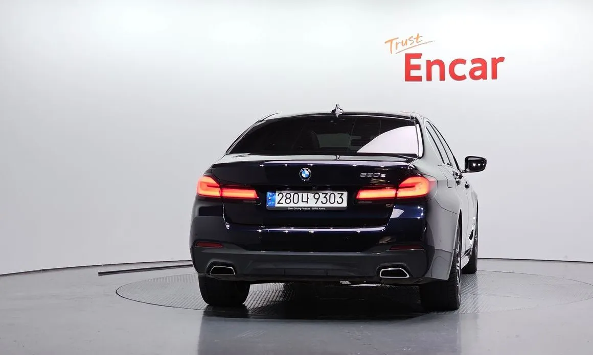 BMW 5-Series 2021 из KR, фото 3