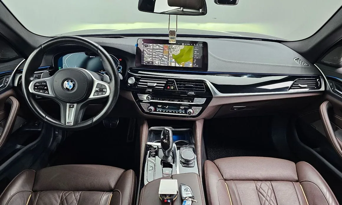 BMW 5-Series 2021 из KR, фото 4