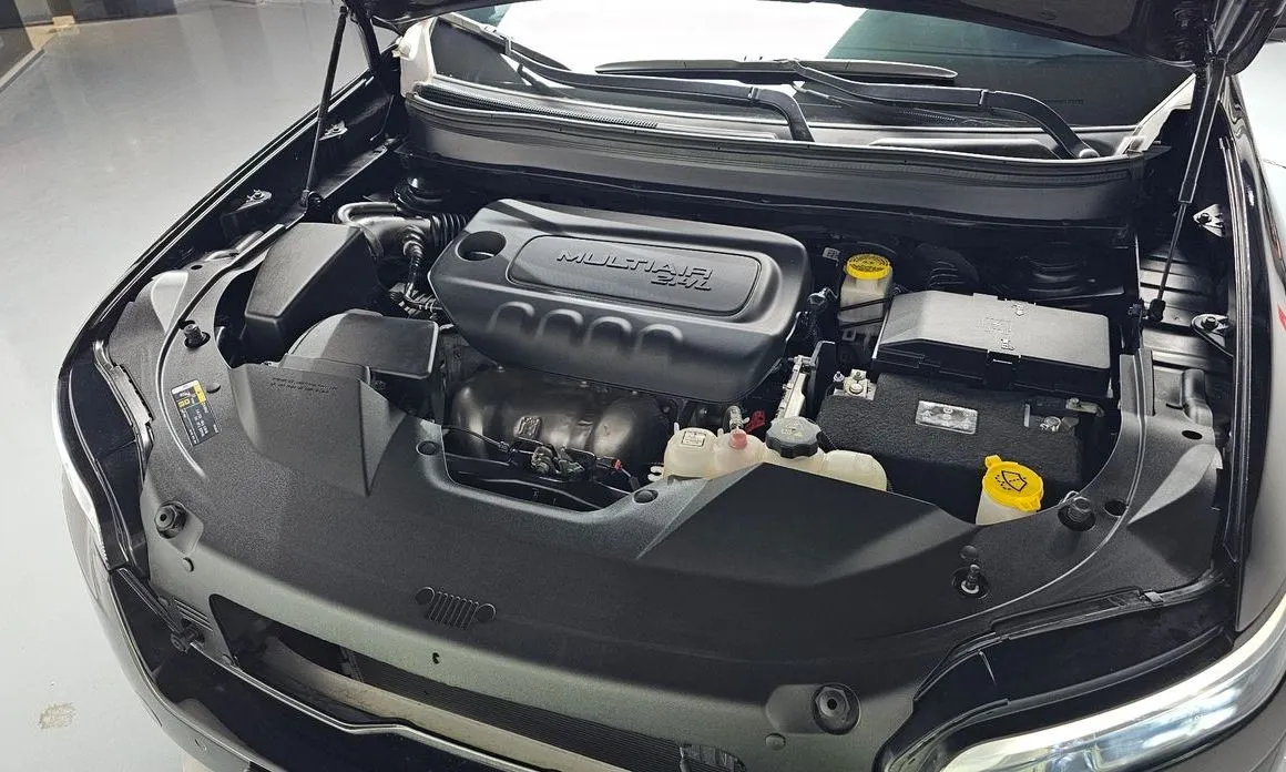 Jeep Cherokee 2021 из KR, фото 3
