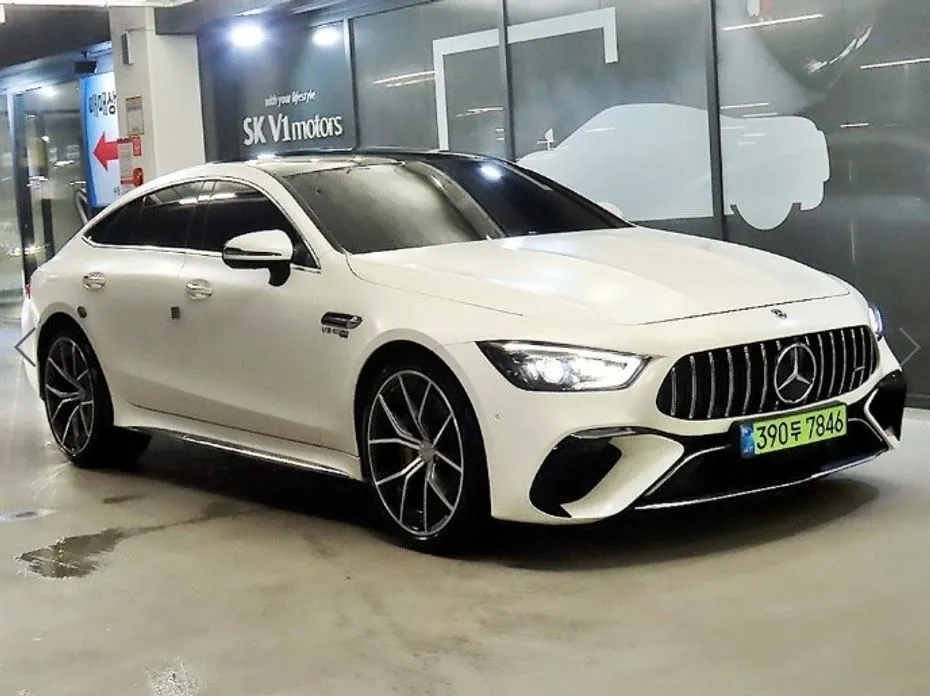 Mercedes-Benz AMG GT — фото 1