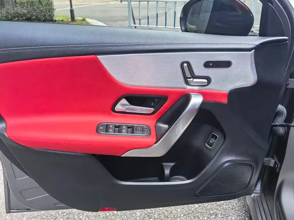 Mercedes-Benz A-Class AMG 2022 из CN, фото 7