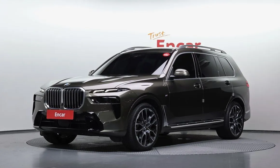 BMW X7 — фото 1
