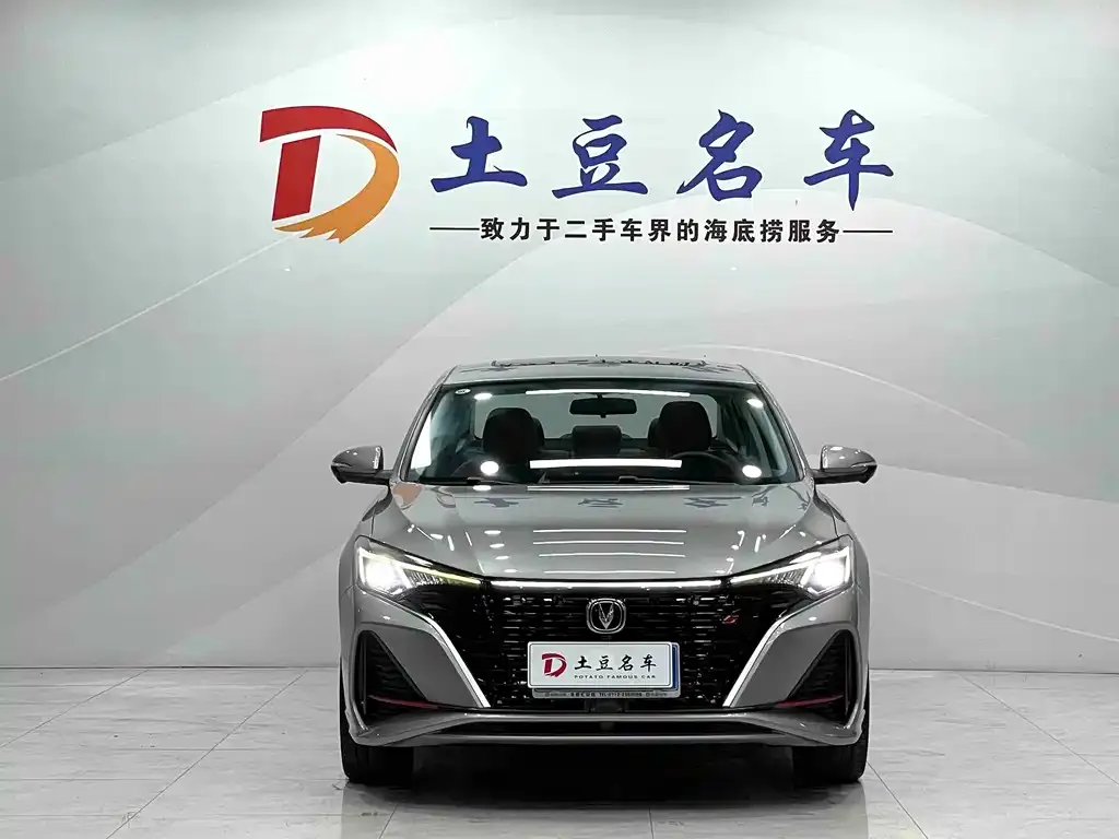 Changan Eado — фото 6