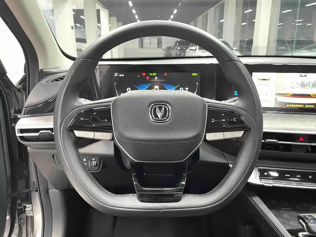 Changan Eado — фото 8