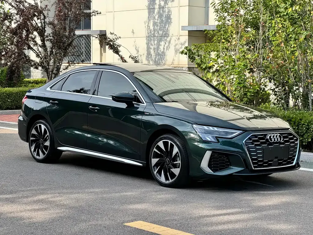 Audi A3 — фото 2