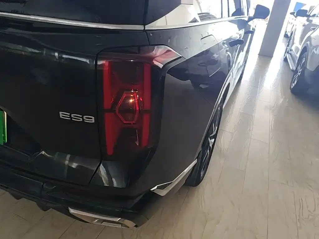 GAC Motor Trumpchi ES9 — фото 2