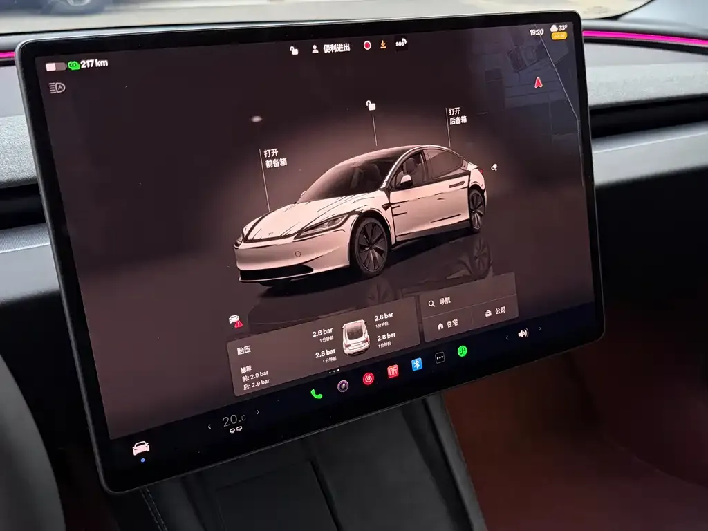 Tesla Model 3 — фото 2