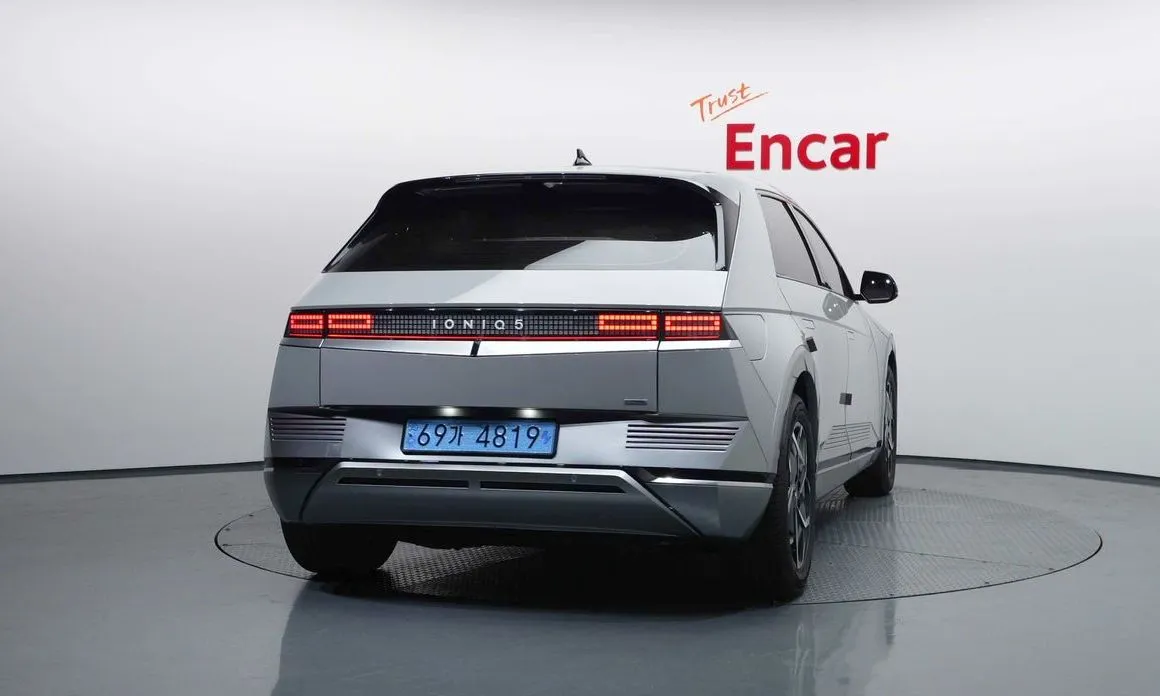 Hyundai Ioniq5 — фото 2