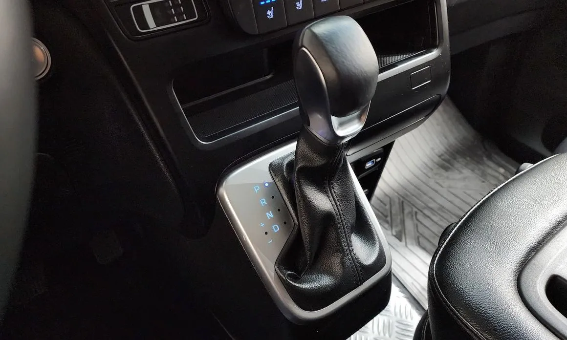 Hyundai Staria — фото 10