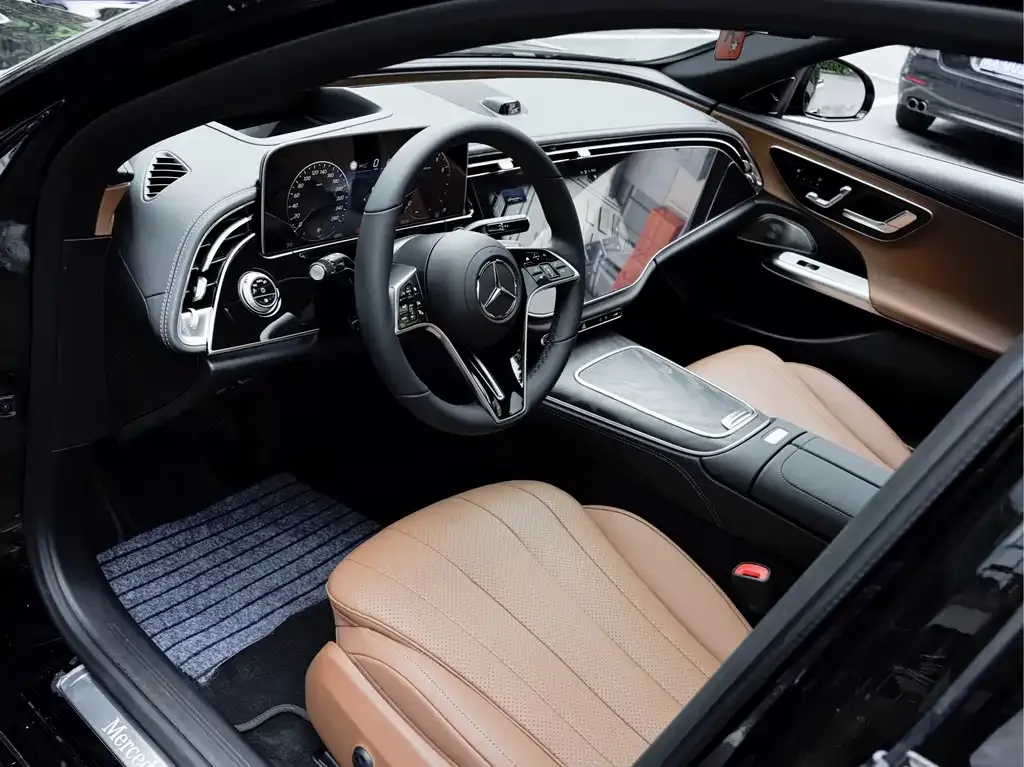 Mercedes-Benz E-Class (Import) — фото 2