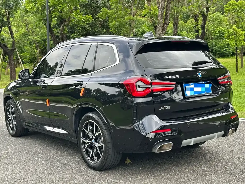 BMW X3 — фото 9