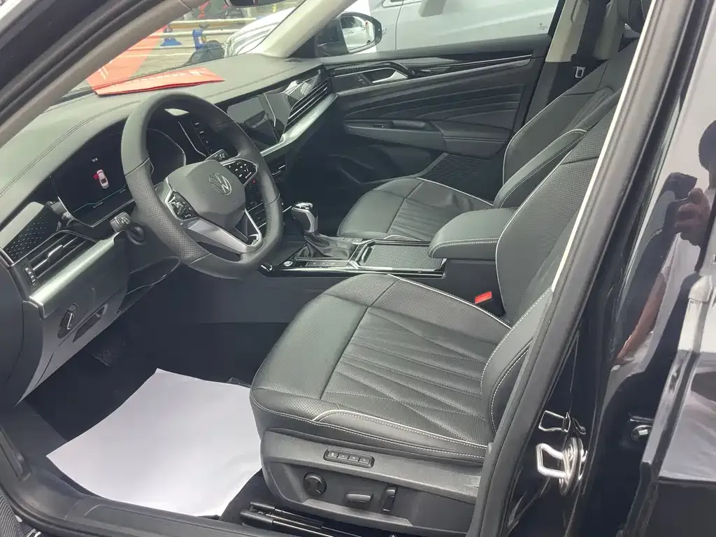 Volkswagen Passat — фото 7