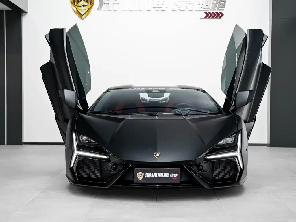 Lamborghini Revuelto — фото 3