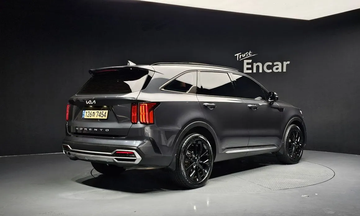 Kia Sorento — фото 6