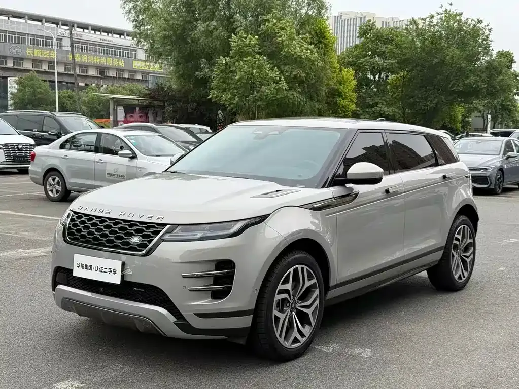 Land Rover Evoque — фото 1