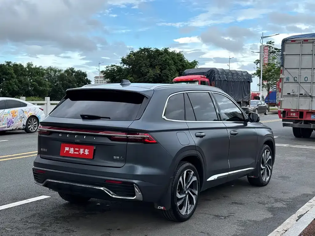 Geely Xingyue L — фото 3