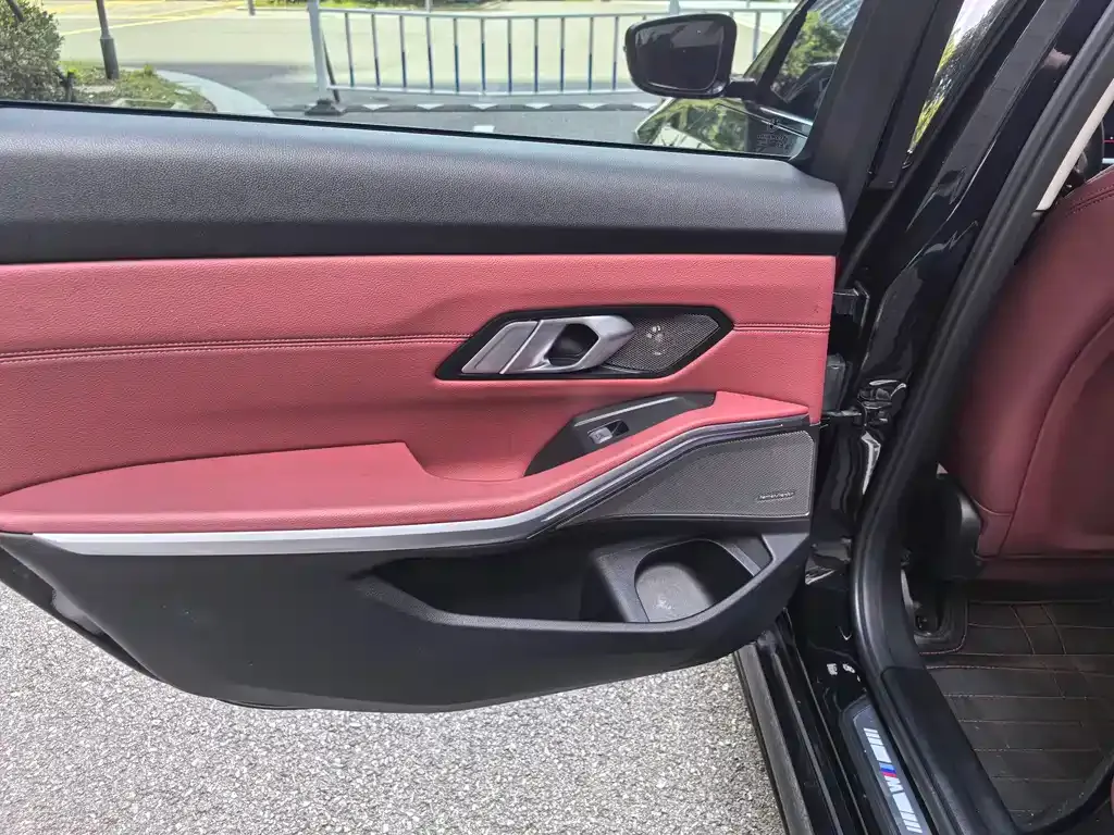 BMW 3 Series — фото 10