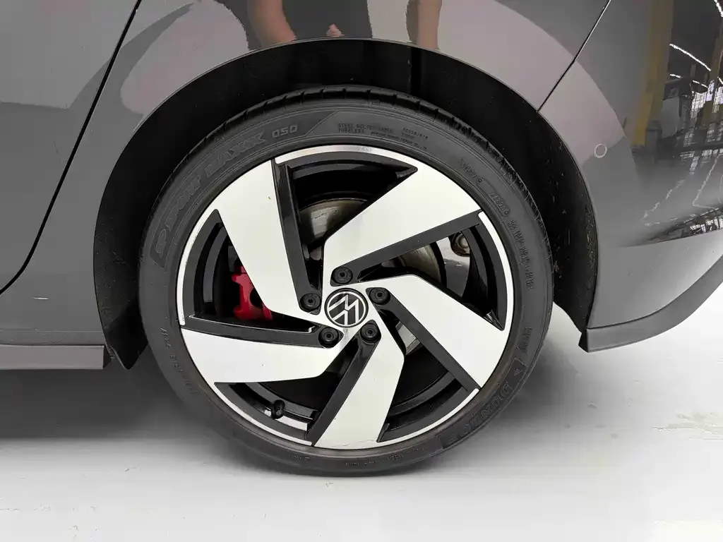 Volkswagen Golf GTI 2024 из CN, фото 5