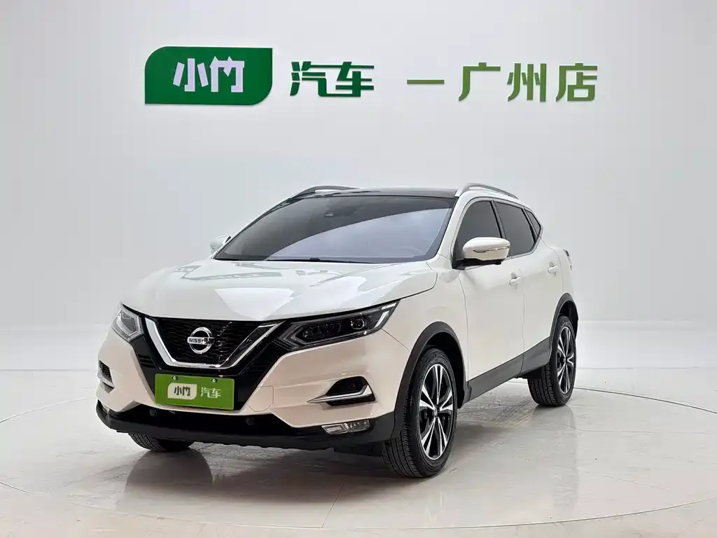 Nissan Qashqai — фото 1